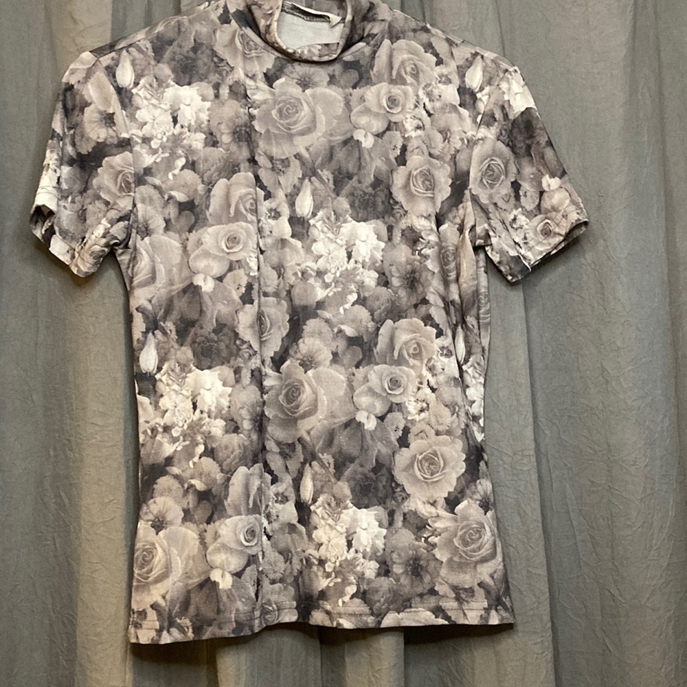 Vintage Express semi sheer mock neck stretchy floral shirt